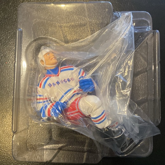 Hallmark Keepsake Ornament x Wayne Gretzky, 1997 - Picture 3 of 4
